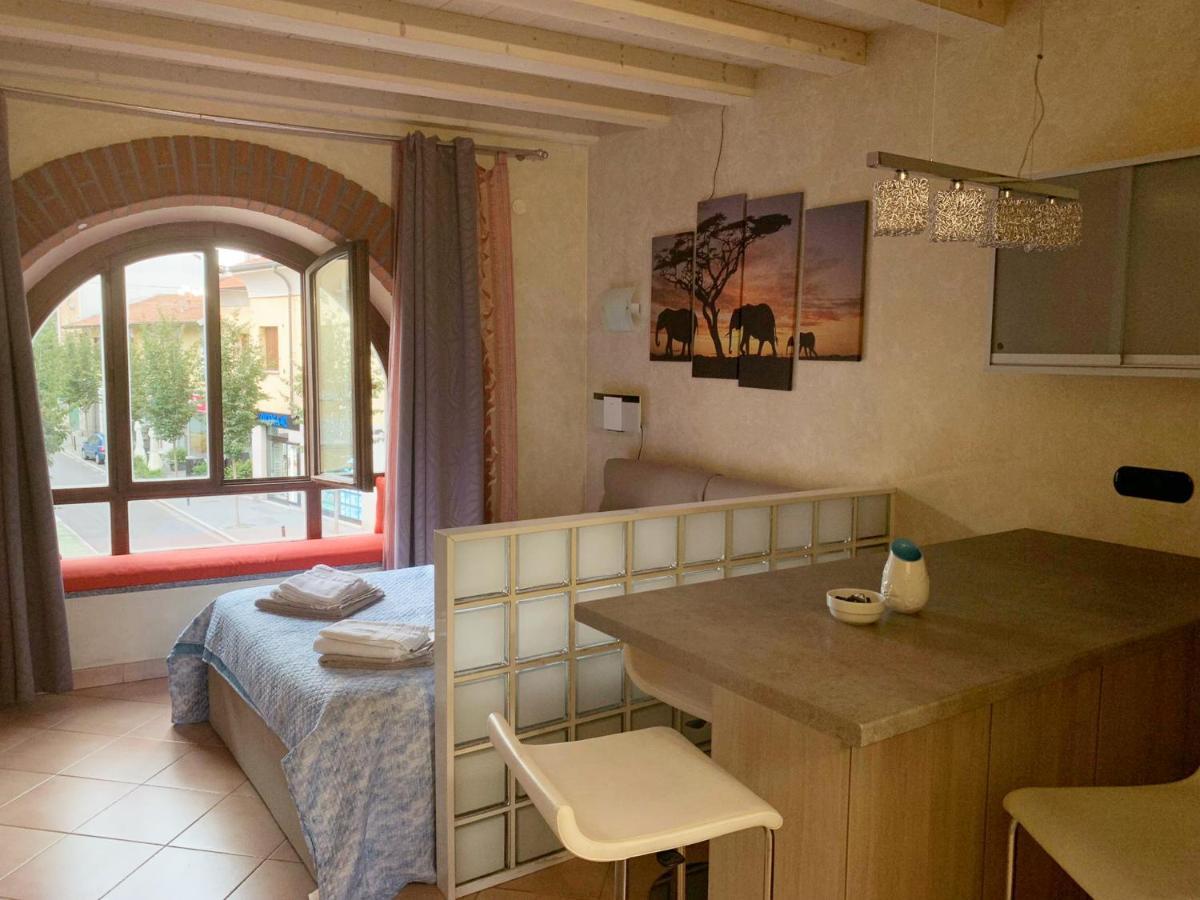 B&B Corte Del Centro Novate Milanese Kültér fotó